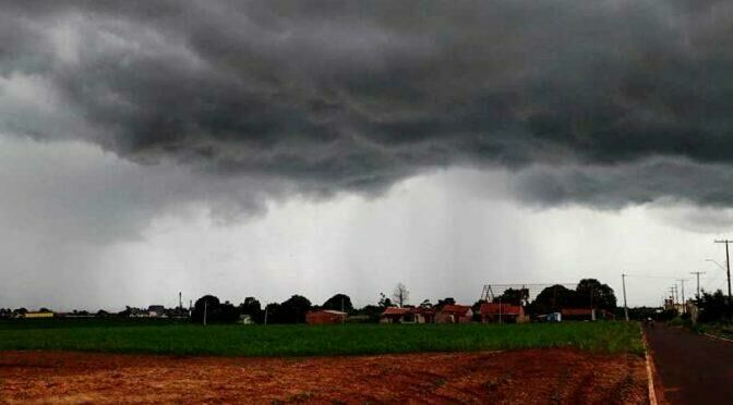 Imagem de compartilhamento para o artigo Mato Grosso do Sul é o 4º estado do Brasil em decretos de emergência por chuva da MS Todo dia